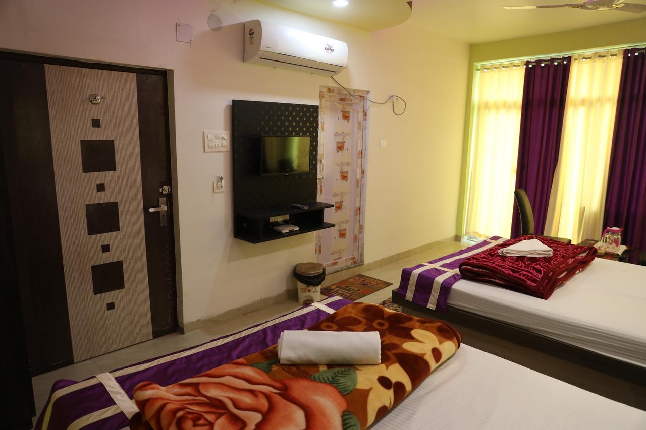Hotel S.T. Apple Digha  Luaran gambar