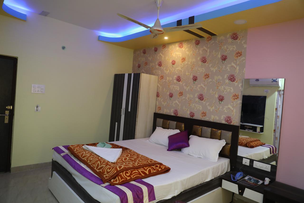 Hotel S.T. Apple Digha  Luaran gambar