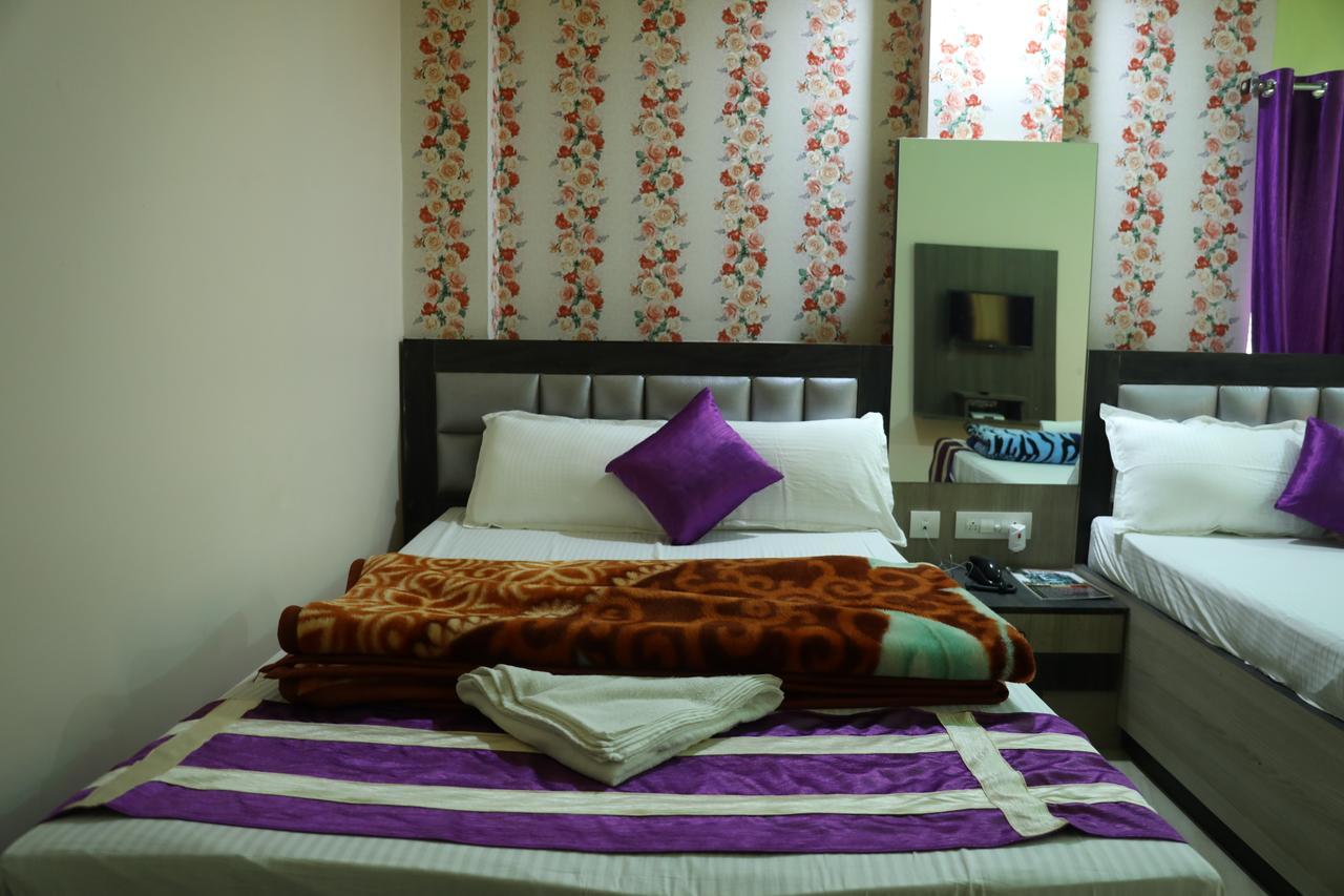 Hotel S.T. Apple Digha  Luaran gambar