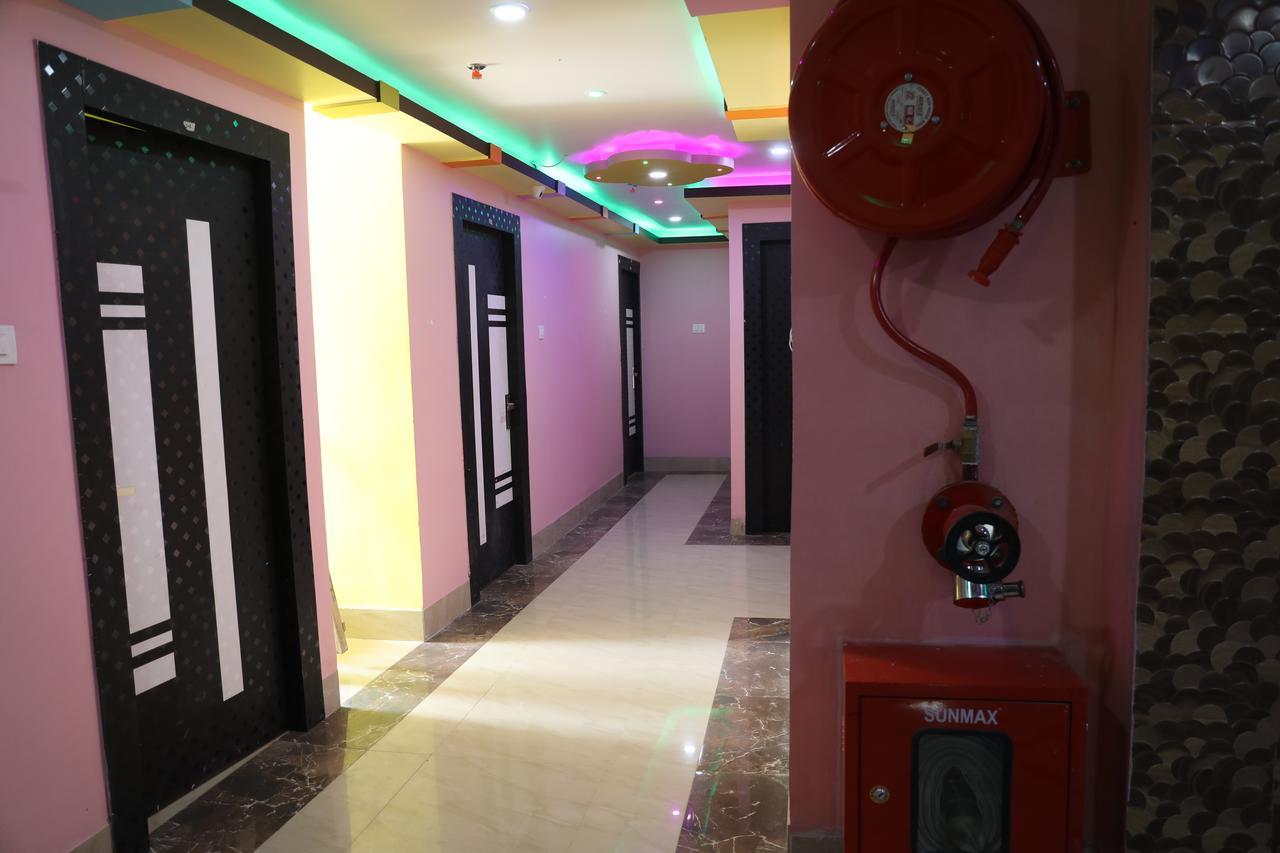 Hotel S.T. Apple Digha  Luaran gambar